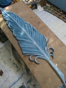雕刻羽毛