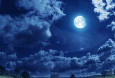 秋日月亮素材图片